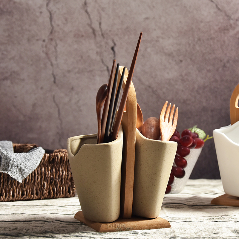 Creative Japanese Bamboo Wood Ceramic Chopstick Holder - Image 4