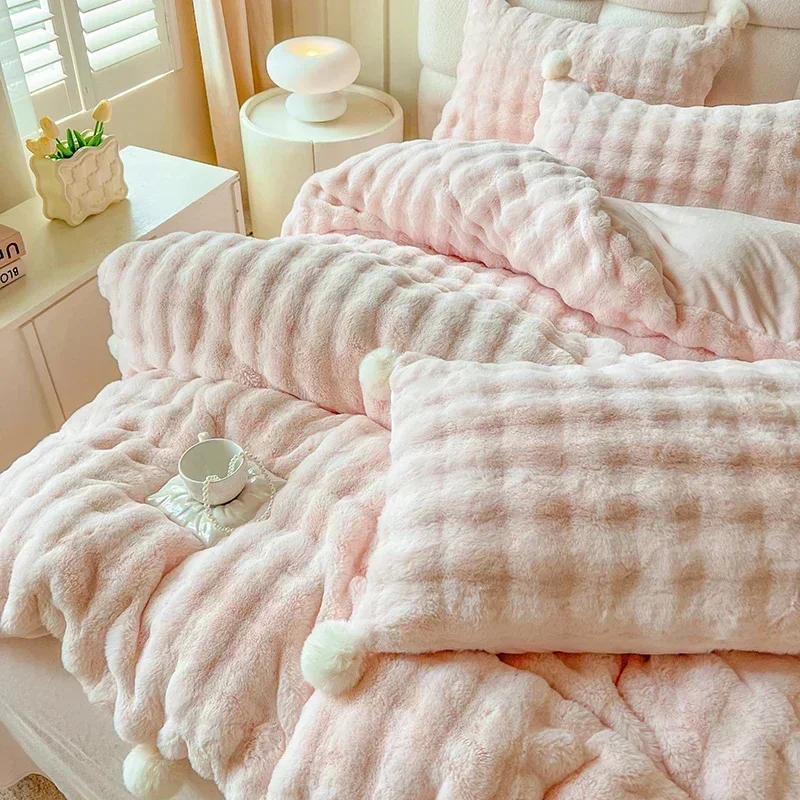 Tuscan Faux Fur Warm Fluffy Bedding Set for Winter Skin - Image 3